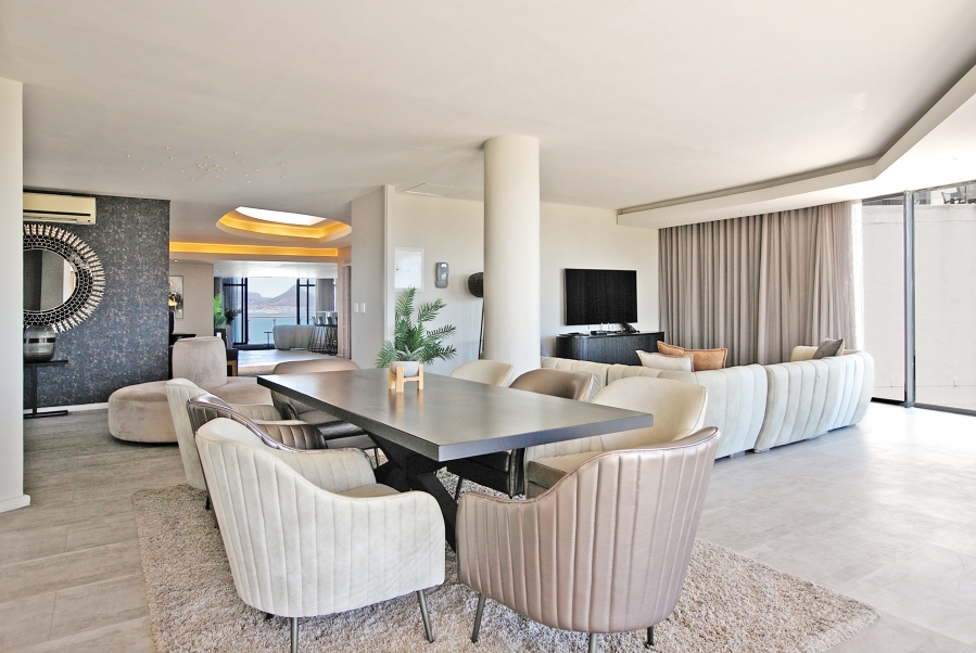 4 Bedroom Property for Sale in Waves Edge Western Cape